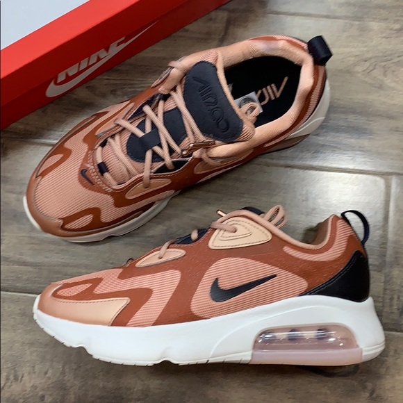 W AIR MAX 200 running shoes - Picture 13 of 16